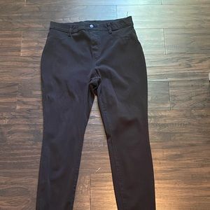 Black skinny Jean size 9 WOMENS medium
